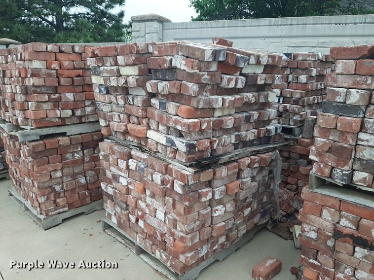 image for item DQ7023 (10) pallets of bricks