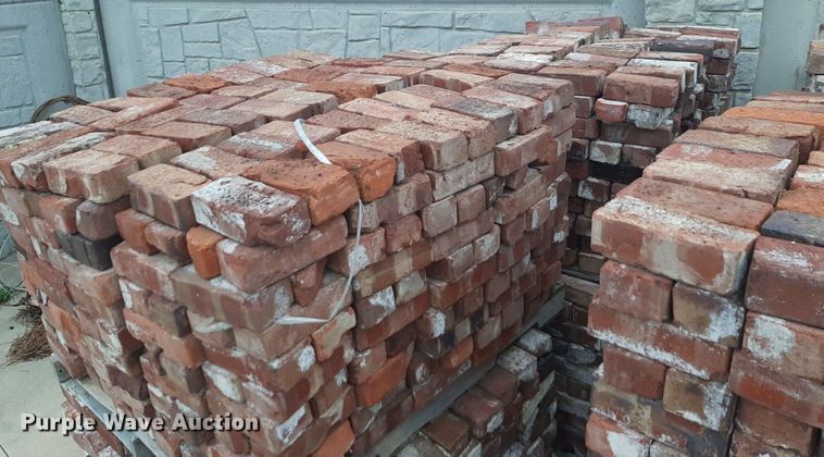 image for item DQ7023 (10) pallets of bricks