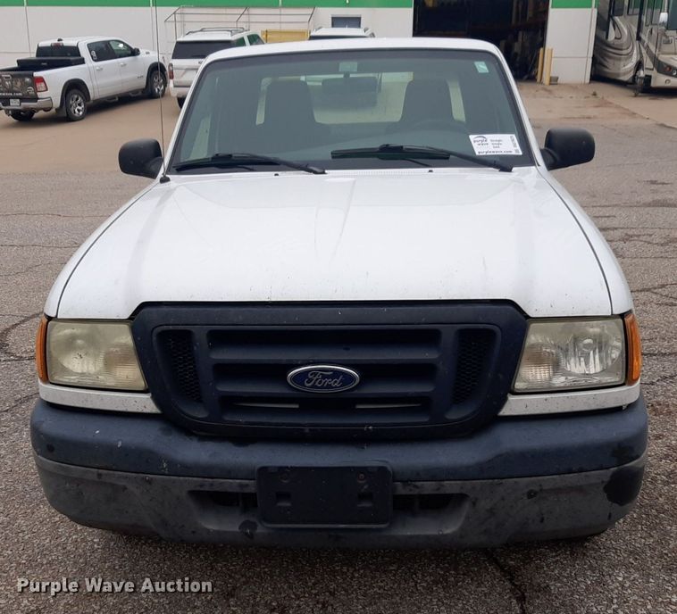 image for item DQ7025 2004 Ford  Ranger SuperCab pickup truck