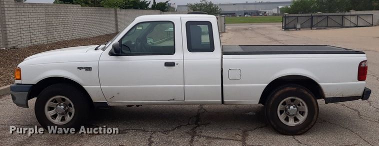 image for item DQ7025 2004 Ford  Ranger SuperCab pickup truck
