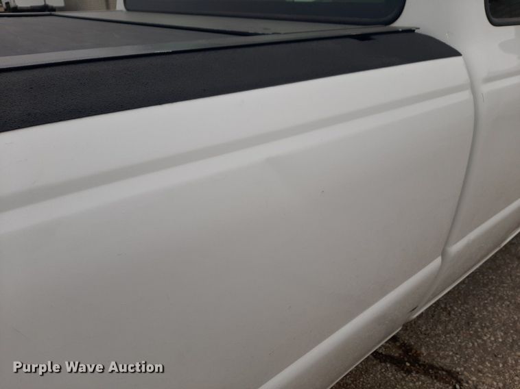 image for item DQ7025 2004 Ford  Ranger SuperCab pickup truck