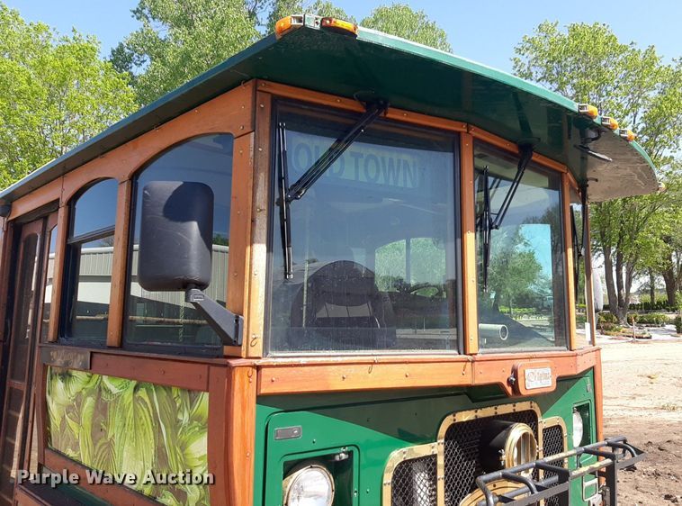 image for item DQ7027 2004 Optima AH-28 trolley