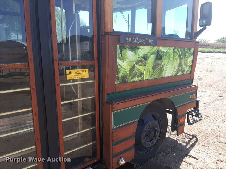 image for item DQ7027 2004 Optima AH-28 trolley