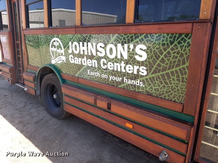 image for item DQ7027 2004 Optima AH-28 trolley