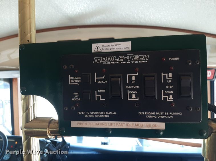 image for item DQ7027 2004 Optima AH-28 trolley