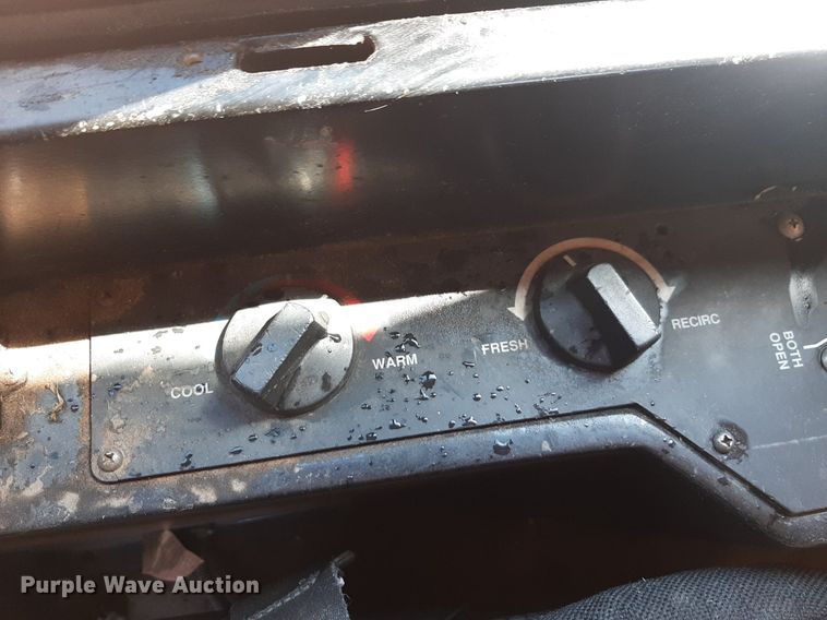 image for item DQ7027 2004 Optima AH-28 trolley