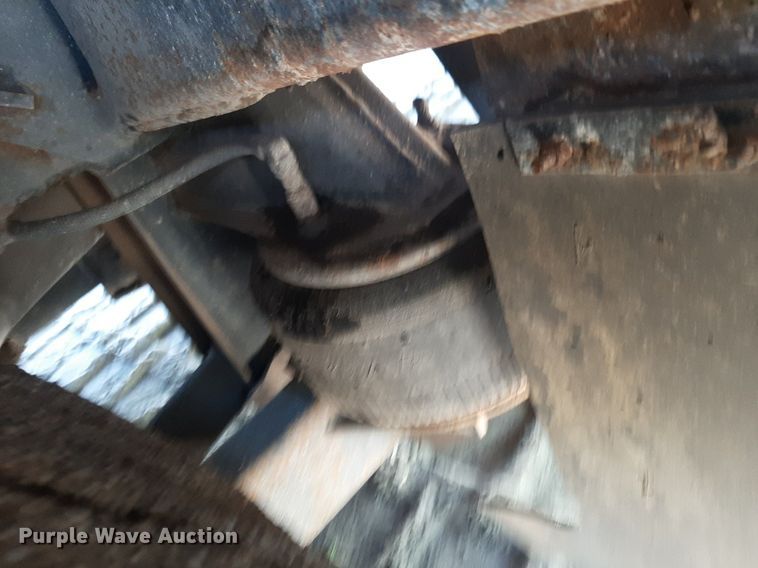 image for item DQ7027 2004 Optima AH-28 trolley