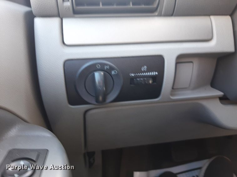 image for item DQ7029 2005 Ford  Freestar van