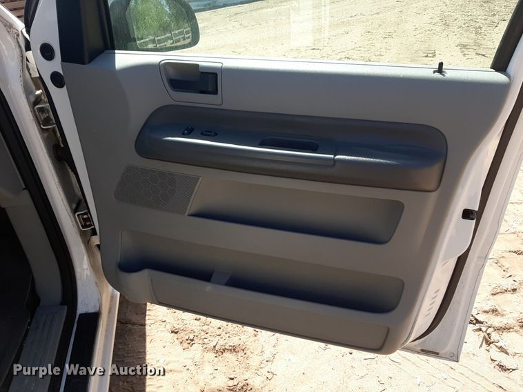 image for item DQ7029 2005 Ford  Freestar van