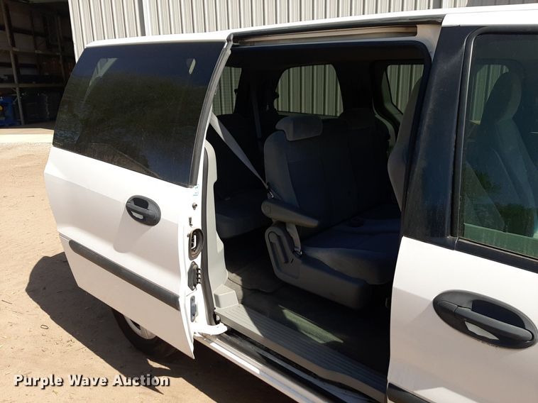 image for item DQ7029 2005 Ford  Freestar van