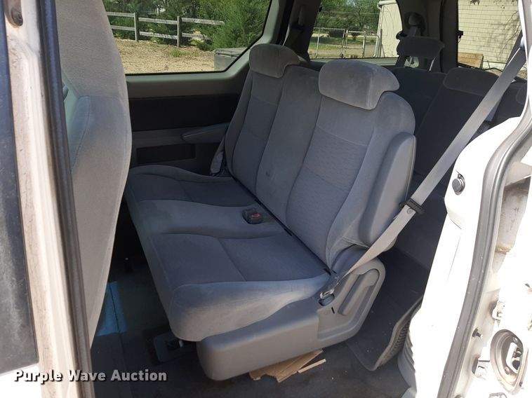 image for item DQ7029 2005 Ford  Freestar van