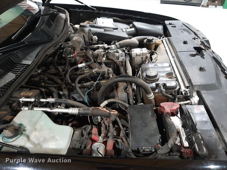 image for item DQ7052 2011 Lincoln Town Car limousine