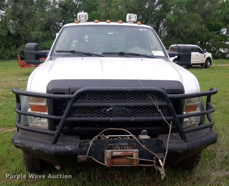 image for item DQ7054 2008 Ford F550 Super Duty SuperCab flatbed truck