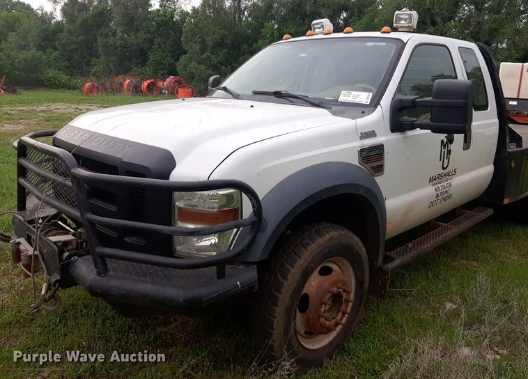 image for item DQ7054 2008 Ford F550 Super Duty SuperCab flatbed truck