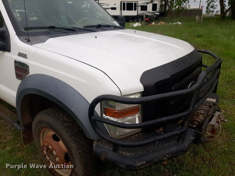 image for item DQ7054 2008 Ford F550 Super Duty SuperCab flatbed truck