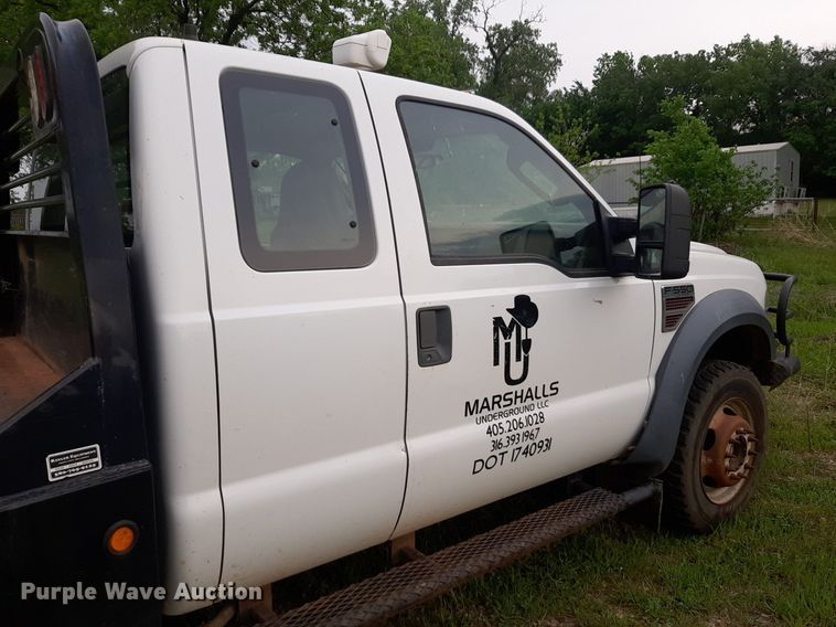 image for item DQ7054 2008 Ford F550 Super Duty SuperCab flatbed truck