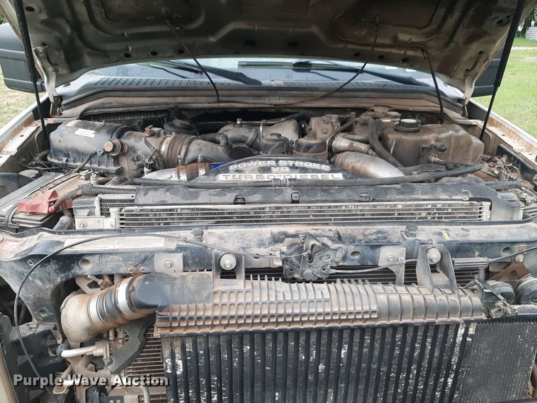 image for item DQ7054 2008 Ford F550 Super Duty SuperCab flatbed truck