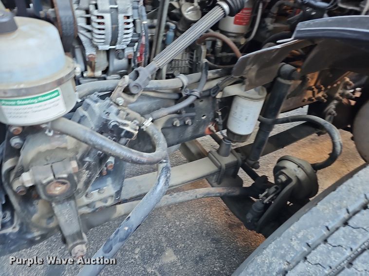 image for item DQ8608 2007 Sterling A9500 semi truck