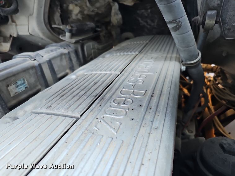 image for item DQ8608 2007 Sterling A9500 semi truck