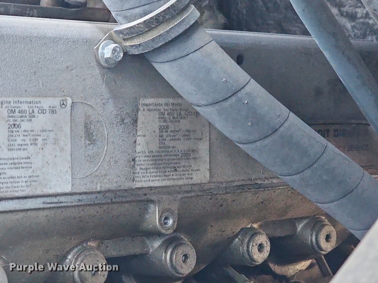 image for item DQ8608 2007 Sterling A9500 semi truck