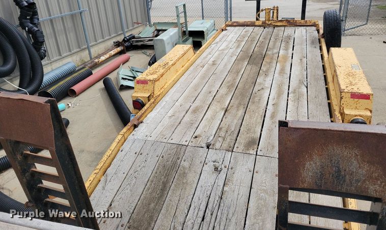 image for item DR4290 1990 Redi Haul SL1427 equipment trailer