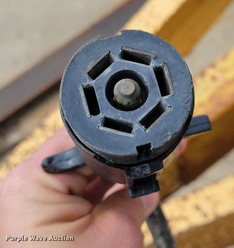 image for item DR4290 1990 Redi Haul SL1427 equipment trailer