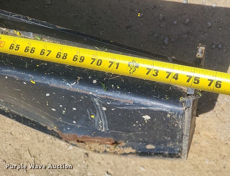 image for item DR4753 72