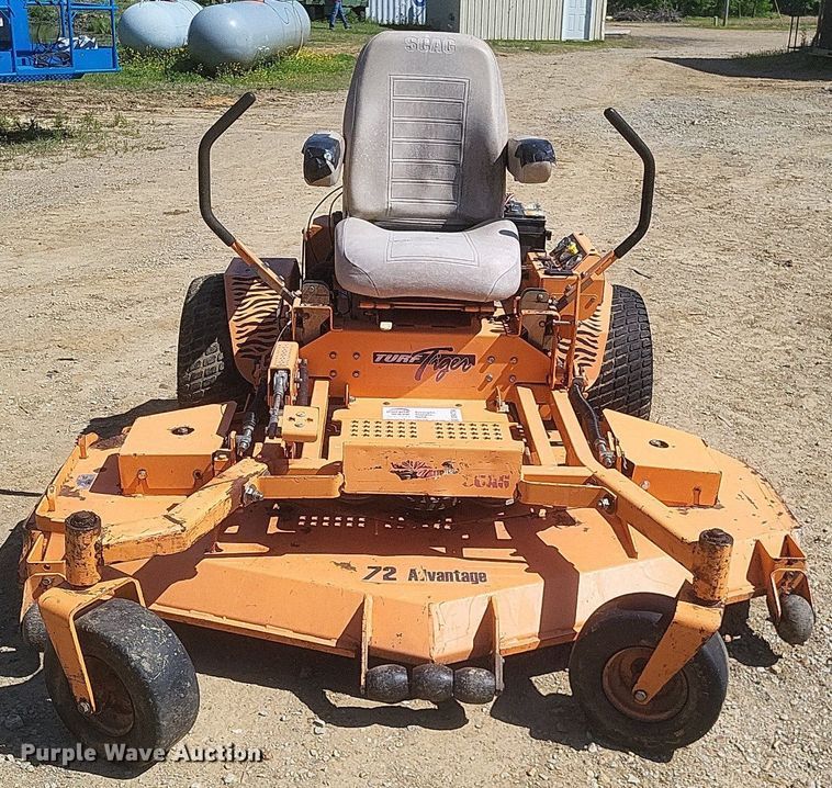 image for item DR4754 Scag Turf Tiger ZTR lawn mower