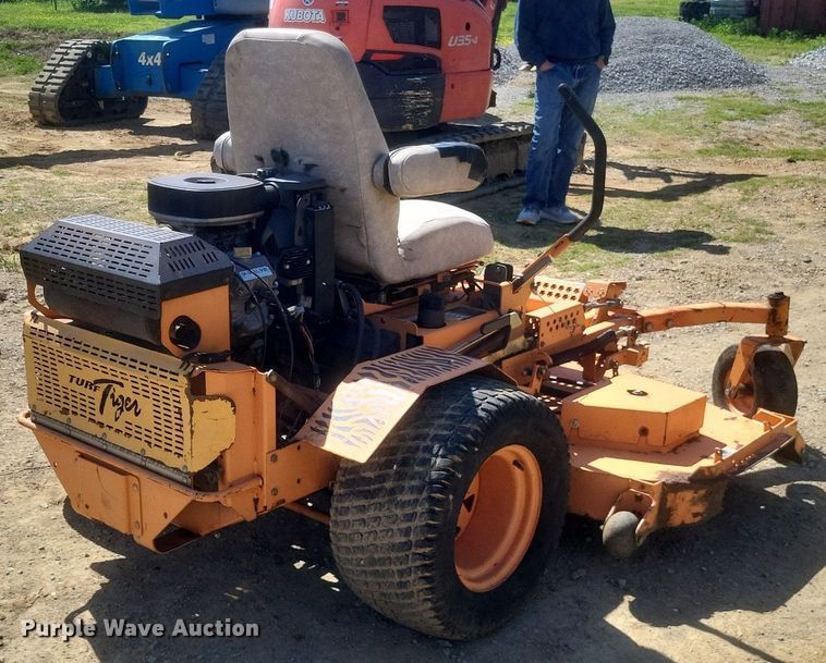 image for item DR4754 Scag Turf Tiger ZTR lawn mower