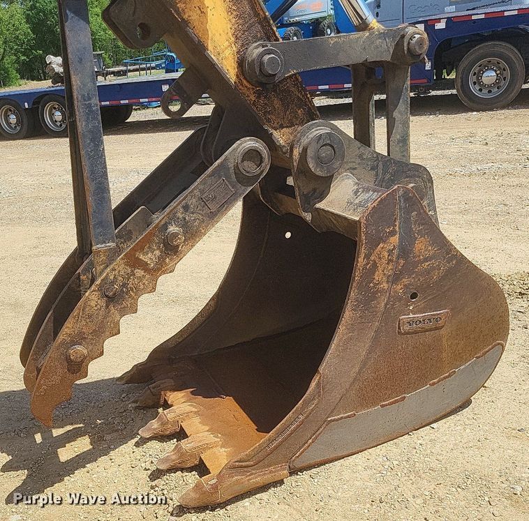 image for item DR4758 Hyundai ROBEX160LC-9 excavator