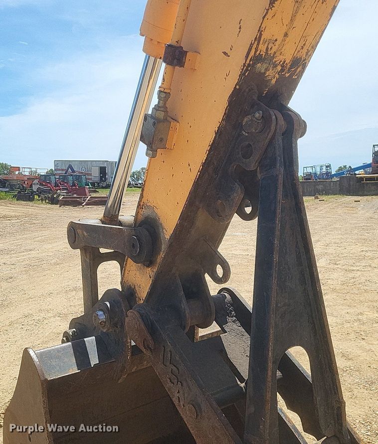 image for item DR4758 Hyundai ROBEX160LC-9 excavator