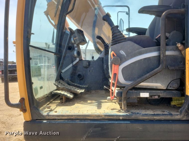 image for item DR4758 Hyundai ROBEX160LC-9 excavator