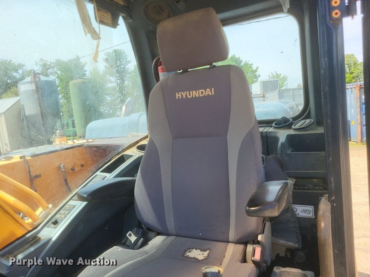 image for item DR4758 Hyundai ROBEX160LC-9 excavator