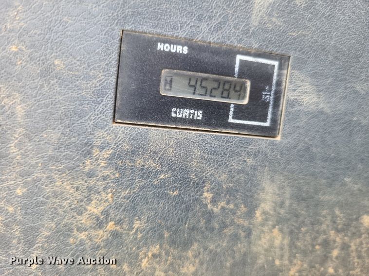 image for item DR4758 Hyundai ROBEX160LC-9 excavator