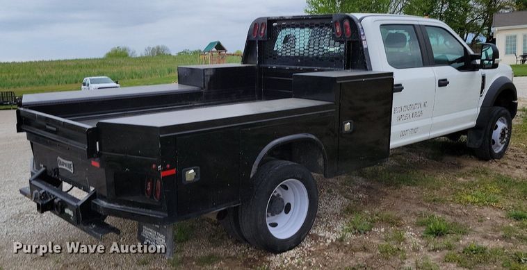 image for item DR8004 2018 Ford F450 Super Duty XL Crew Cab flatbed truck