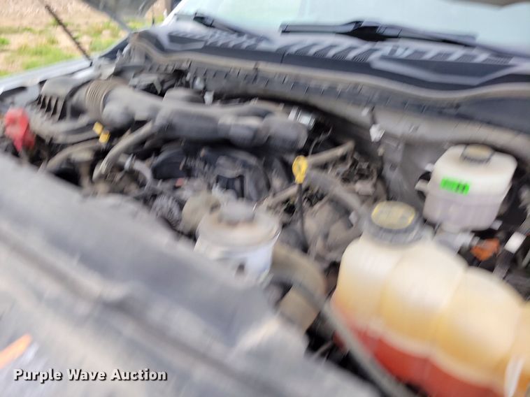 image for item DR8004 2018 Ford F450 Super Duty XL Crew Cab flatbed truck