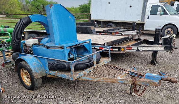 image for item DR8007 Straw blower