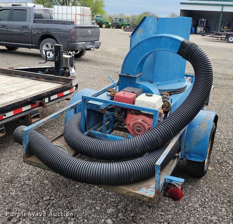 image for item DR8007 Straw blower