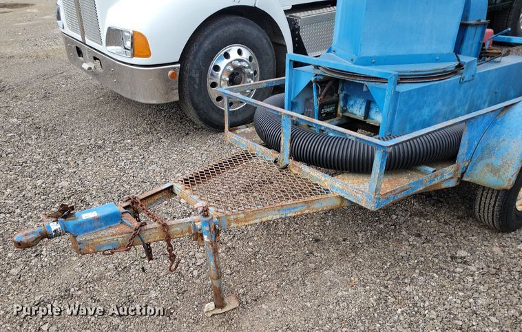 image for item DR8007 Straw blower