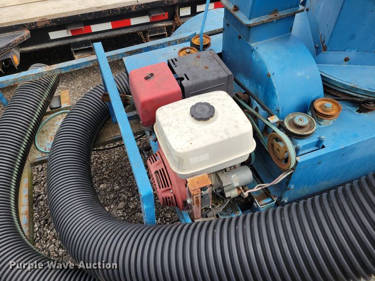 image for item DR8007 Straw blower