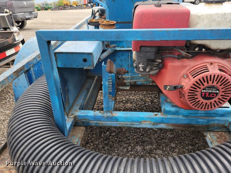 image for item DR8007 Straw blower