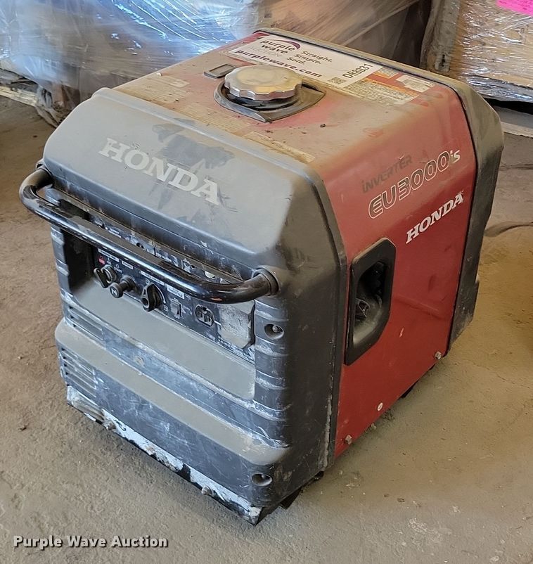 image for item DR8031 Honda EU3000is generator