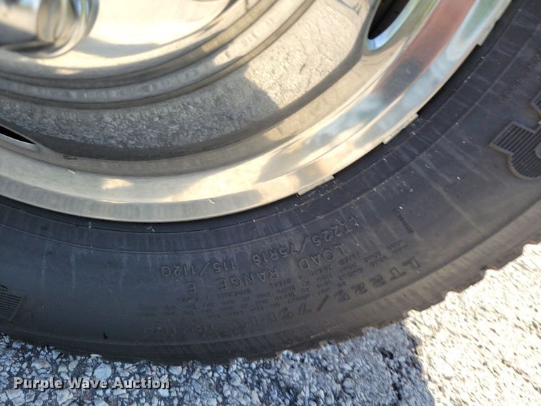 image for item DR8034 2011 Eldorado Aerotech Ford 240 shuttle bus