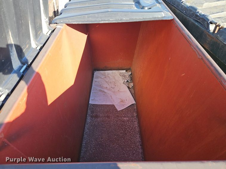 image for item DR8578 (6) dumpsters