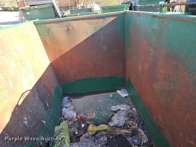 image for item DR8582 (12) dumpsters