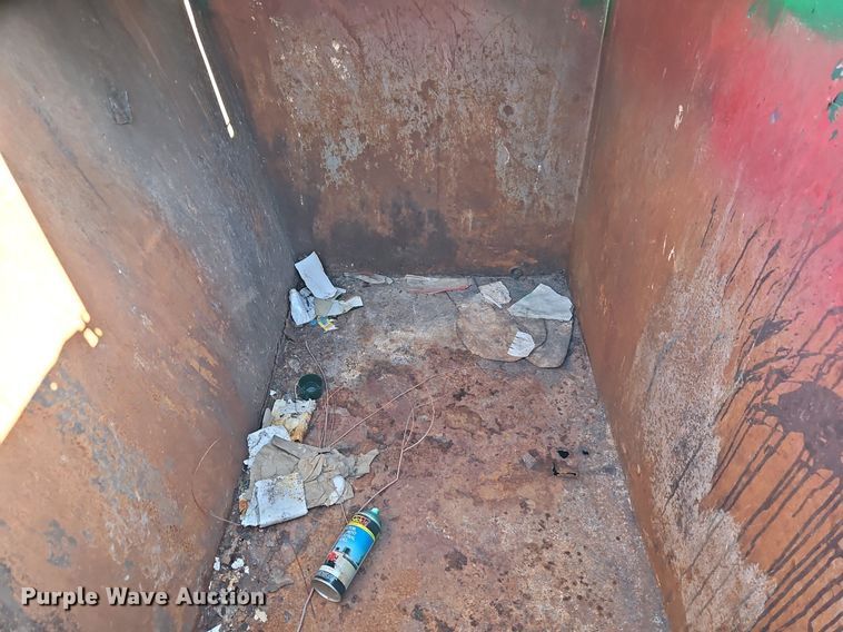image for item DR8583 (12) dumpsters