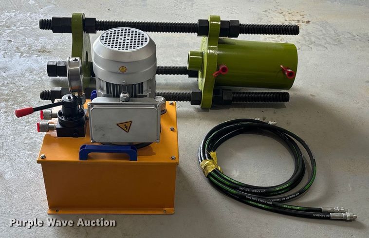 image for item DS2492 Track pin press