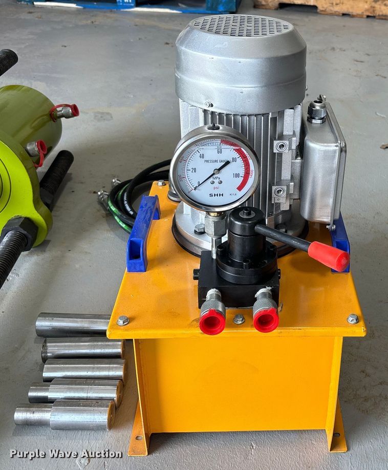 image for item DS2492 Track pin press