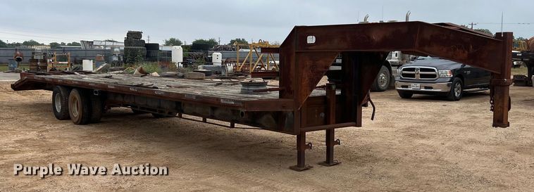 image for item DS2961 1994 Texas Bragg Enterprises 31+5TDGN equipment trailer