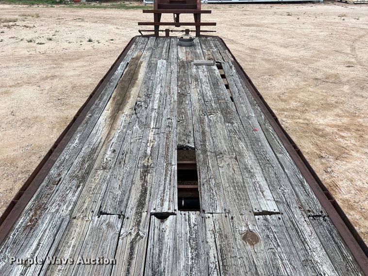 image for item DS2961 1994 Texas Bragg Enterprises 31+5TDGN equipment trailer